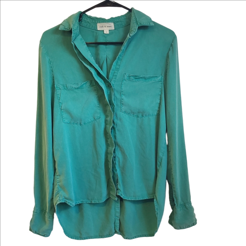 Cloth and Stone Green Button Down Size S 100% Tencel